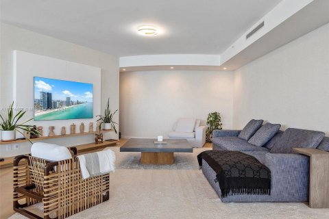 Condo in Sunny Isles Beach, Florida, 4 bedrooms  № 1141761 - photo 5