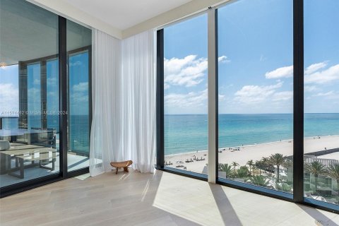 Condo in Sunny Isles Beach, Florida, 4 bedrooms  № 1141761 - photo 28