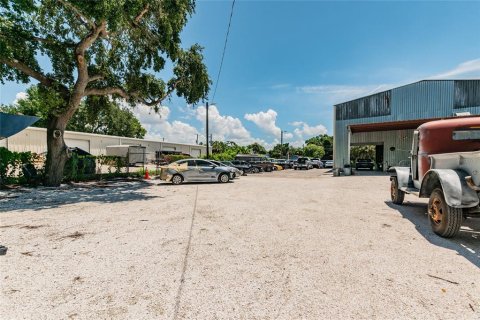 Commercial property in Tampa, Florida 247.12 sq.m. № 1326809 - photo 18