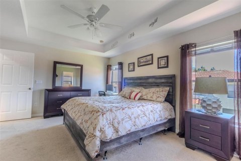 Villa ou maison à vendre à Kissimmee, Floride: 4 chambres, 203.18 m2 № 1323741 - photo 21