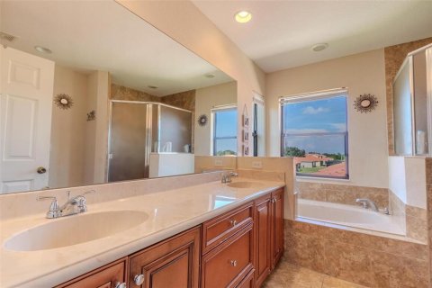 Villa ou maison à vendre à Kissimmee, Floride: 4 chambres, 203.18 m2 № 1323741 - photo 26