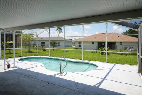 Villa ou maison à vendre à Kissimmee, Floride: 3 chambres, 149.94 m2 № 1323742 - photo 12