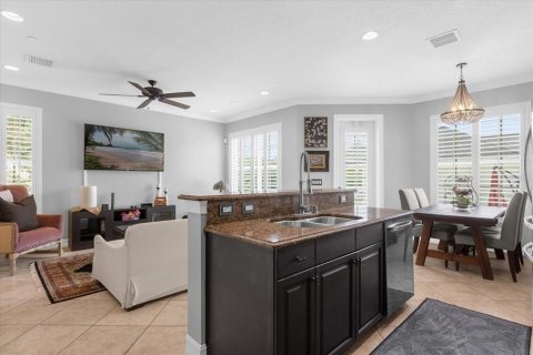 Adosado en venta en Orlando, Florida, 3 dormitorios, 185.34 m2 № 1313466 - foto 12