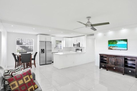 Condominio en venta en Delray Beach, Florida, 2 dormitorios, 81.75 m2 № 914060 - foto 29