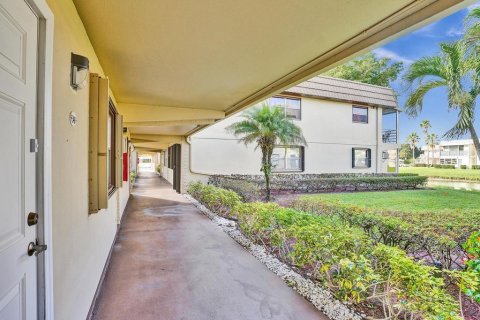 Condominio en venta en Delray Beach, Florida, 2 dormitorios, 81.75 m2 № 914060 - foto 1