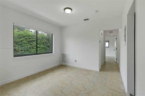 Immobilier commercial à vendre à Miami, Floride: 193.61 m2 № 1232240 - photo 20