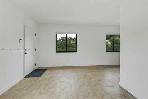 Immobilier commercial à vendre à Miami, Floride: 193.61 m2 № 1232240 - photo 12