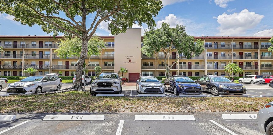 Condo à Pembroke Pines, Floride, 2 chambres  № 1185629