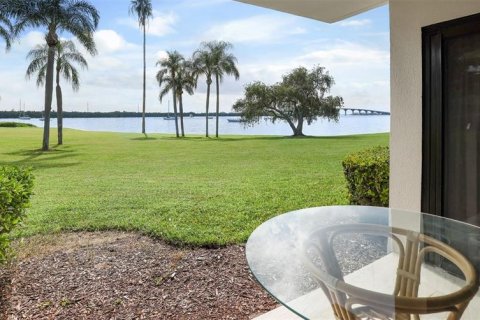 Copropriété à vendre à Saint Petersburg, Floride: 2 chambres, 87.79 m2 № 1372011 - photo 18