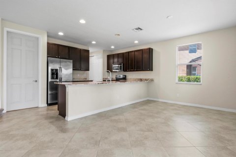 Casa en venta en Palm City, Florida, 4 dormitorios, 192.87 m2 № 1099994 - foto 12