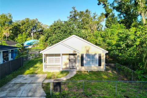 House in Gainesville, Florida 3 bedrooms, 108.97 sq.m. № 1349696 - photo 8