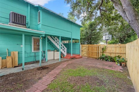 Immobilier commercial à vendre à Saint Petersburg, Floride: 109.72 m2 № 1349658 - photo 7