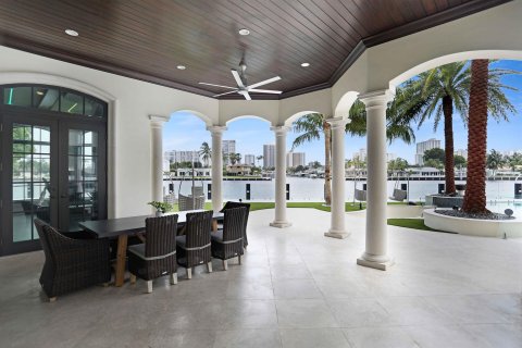 House in Fort Lauderdale, Florida 6 bedrooms, 1006.04 sq.m. № 580031 - photo 24
