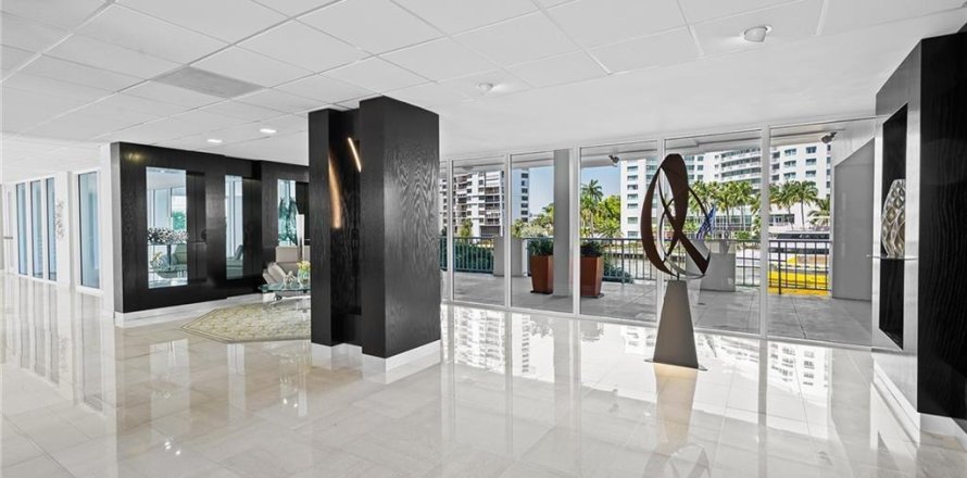 Condo in Fort Lauderdale, Florida, 2 bedrooms  № 1231262