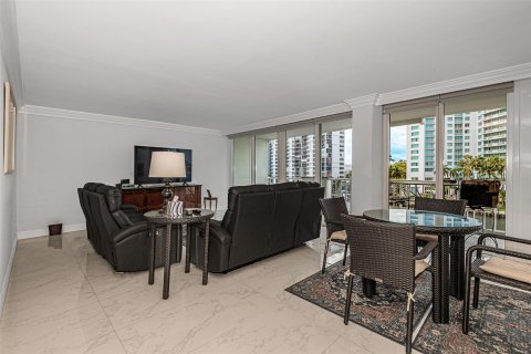 Condo in Fort Lauderdale, Florida, 2 bedrooms  № 1231262 - photo 22