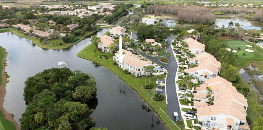 Condo à Palm Beach Gardens, Floride, 2 chambres  № 1005121