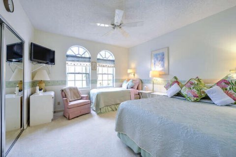 Condo in Palm Beach Gardens, Florida, 2 bedrooms  № 1005121 - photo 9