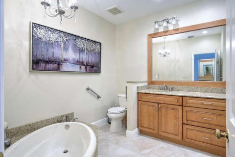 Condo in Palm Beach Gardens, Florida, 2 bedrooms  № 1005121 - photo 13