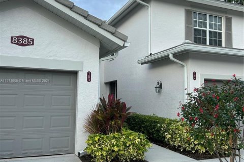 Купить виллу или дом в Нейплс, Флорида 2 спальни, № 1132491 - фото 3