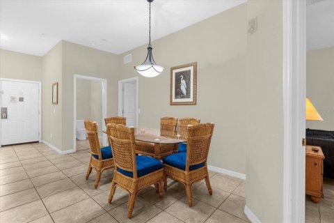 Copropriété à vendre à Davenport, Floride: 2 chambres, 121.42 m2 № 1300351 - photo 6