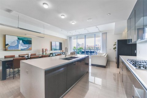 Copropriété à vendre à Aventura, Floride: 4 chambres, 237.74 m2 № 1409300 - photo 6