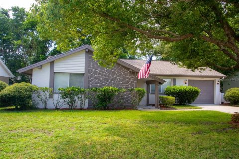 Villa ou maison à vendre à Hudson, Floride: 2 chambres, 127.09 m2 № 1322901 - photo 1