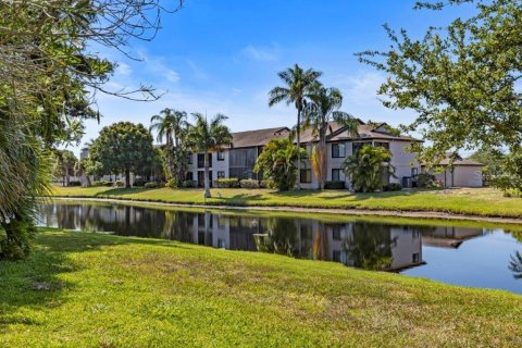 Copropriété à vendre à Bradenton, Floride: 2 chambres, 84.73 m2 № 1379711 - photo 24