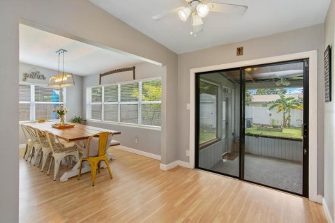 Casa en venta en Orlando, Florida, 3 dormitorios, 144.93 m2 № 1382123 - foto 9