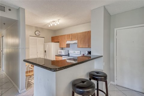 Condo in Aventura, Florida, 2 bedrooms  № 953972 - photo 6