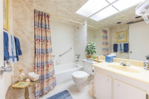 Condo in Coconut Creek, Florida, 2 bedrooms  № 1100378 - photo 7