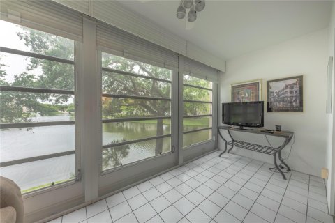 Condominio en venta en Coconut Creek, Florida, 2 dormitorios, 125.42 m2 № 1100378 - foto 6