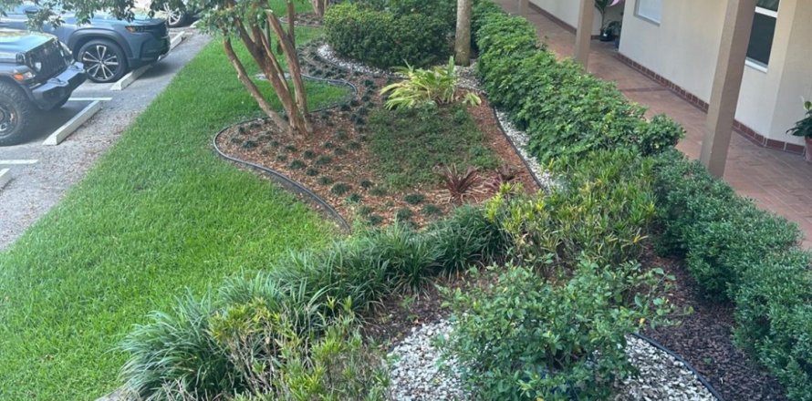 Condo in Coconut Creek, Florida, 2 bedrooms  № 1100378