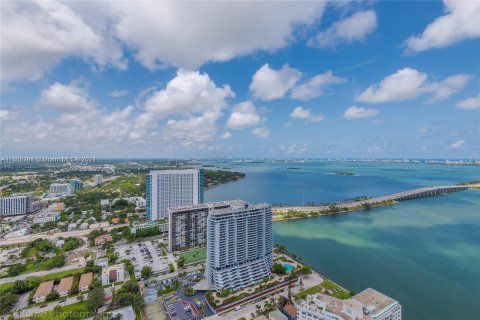 Condo in Miami, Florida, 2 bedrooms  № 1232886 - photo 23