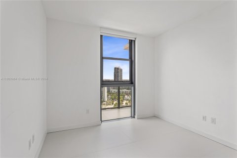 Condominio en venta en Miami, Florida, 2 dormitorios, 100.71 m2 № 1232886 - foto 14