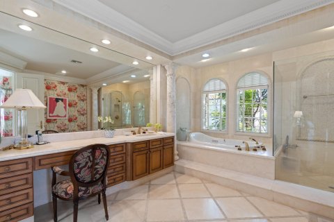 Touwnhouse à vendre à Palm Beach, Floride: 4 chambres, 389.73 m2 № 816031 - photo 13