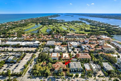 Touwnhouse à vendre à Palm Beach, Floride: 4 chambres, 389.73 m2 № 816031 - photo 1