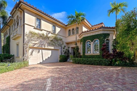 Adosado en venta en Palm Beach, Florida, 4 dormitorios, 389.73 m2 № 816031 - foto 2