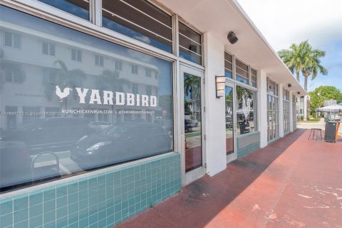 Propiedad comercial en venta en Miami Beach, Florida № 1309777 - foto 12