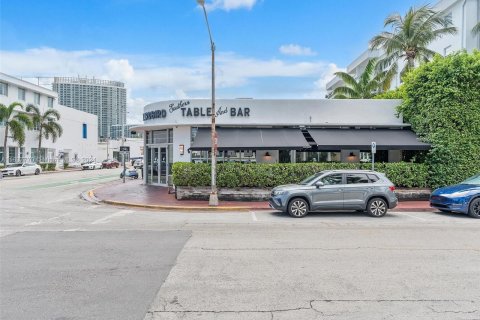 Commercial property in Miami Beach, Florida № 1309777 - photo 16