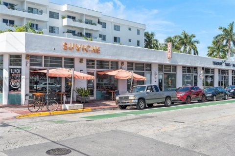 Propiedad comercial en venta en Miami Beach, Florida № 1309777 - foto 13