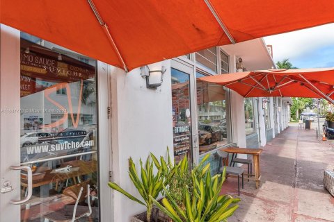 Propiedad comercial en venta en Miami Beach, Florida № 1309777 - foto 18