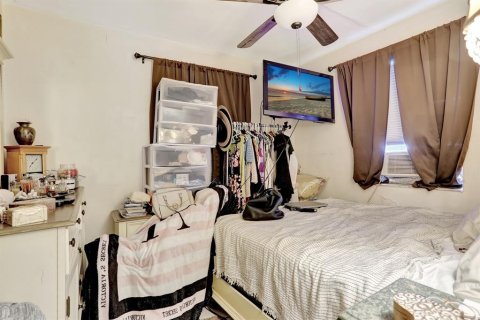 Villa ou maison à vendre à Pompano Beach, Floride: 2 chambres, 87.98 m2 № 587709 - photo 8