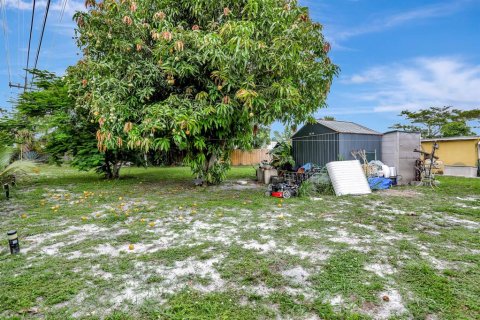 House in Pompano Beach, Florida 2 bedrooms, 87.98 sq.m. № 587709 - photo 22