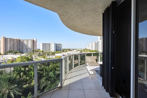 Condo in Fort Lauderdale, Florida, 3 bedrooms  № 1014298 - photo 23