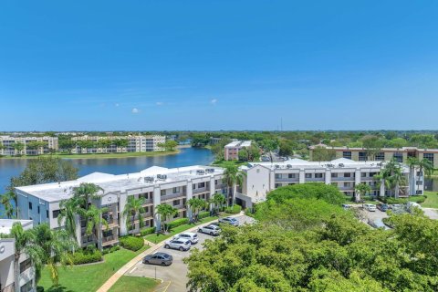 Condominio en venta en Tamarac, Florida, 2 dormitorios, 114.27 m2 № 1120037 - foto 8