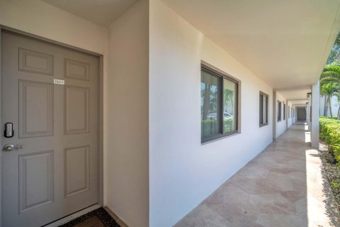 Copropriété à vendre à Tamarac, Floride: 2 chambres, 114.27 m2 № 1120037 - photo 2