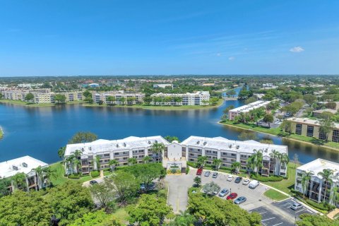 Condominio en venta en Tamarac, Florida, 2 dormitorios, 114.27 m2 № 1120037 - foto 3