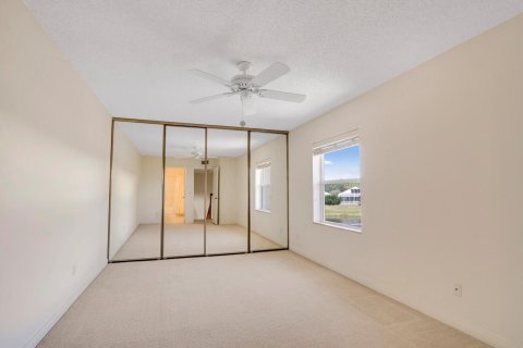 Adosado en venta en Palm City, Florida, 2 dormitorios, 127.65 m2 № 1120038 - foto 24