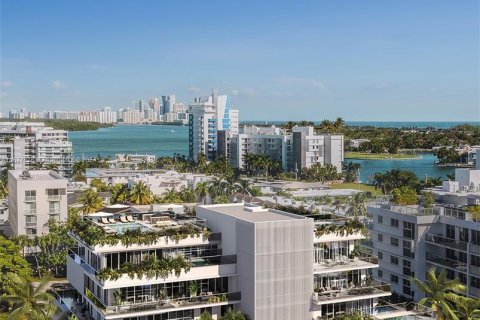 Condominio en venta en Bay Harbor Islands, Florida, 3 dormitorios № 1403139 - foto 2