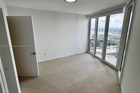 Condo in Sunny Isles Beach, Florida, 2 bedrooms  № 1403037 - photo 20